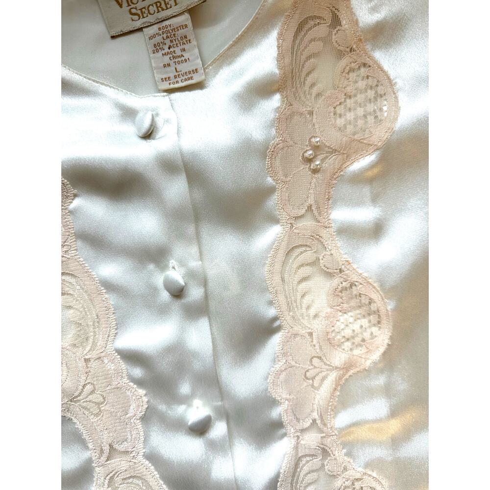 Vintage Victoria's Secret Gold Label Satin and Lace Button Front Bed Jacket - Picture 3 of 12